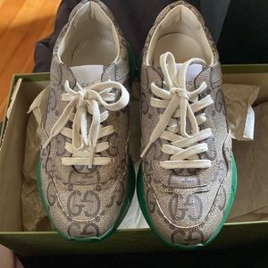 Gucci sneakers